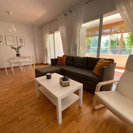 Magnífico Con Piscina En * Benalmádena